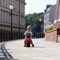Falk Jeździk Scooter Strada Scooter Czerwony Ciche Opony od 1 Roku