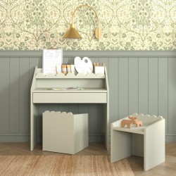 Kompaktowe Biurko Montessori dla Dzieci Book Nook Sage  – Drewniane Biurko z Półką 2–8 lat