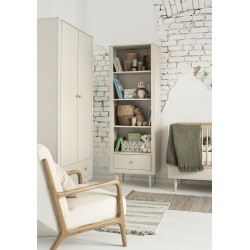 Regał dziecięcy wysoki z szufladą na książki i zabawki Pinio Petite