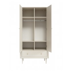 Drewniana szafa dziecięca 2-drzwiowa Pinio Petite – szafa do pokoju dziecka