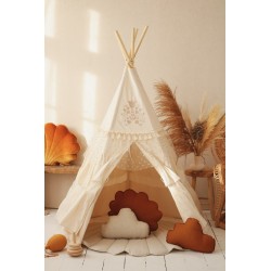 Namiot Tipi z falbanami Boho