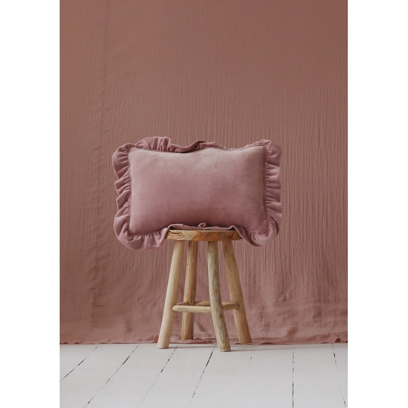 Poduszka Velvet z falbanką - light pink
