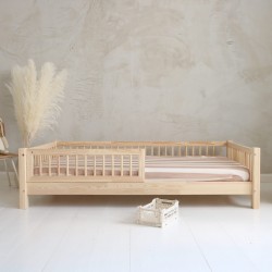 Łóżko Basic 160x80 z barierką ze szczebelkami - Naturalne Drewno