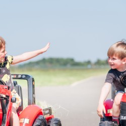 FALK Traktor na Pedały Case Czerwony Duży z Przyczepką od 3 lat